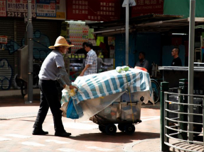Most outdoor workers 'unaware of heat-stress rules'