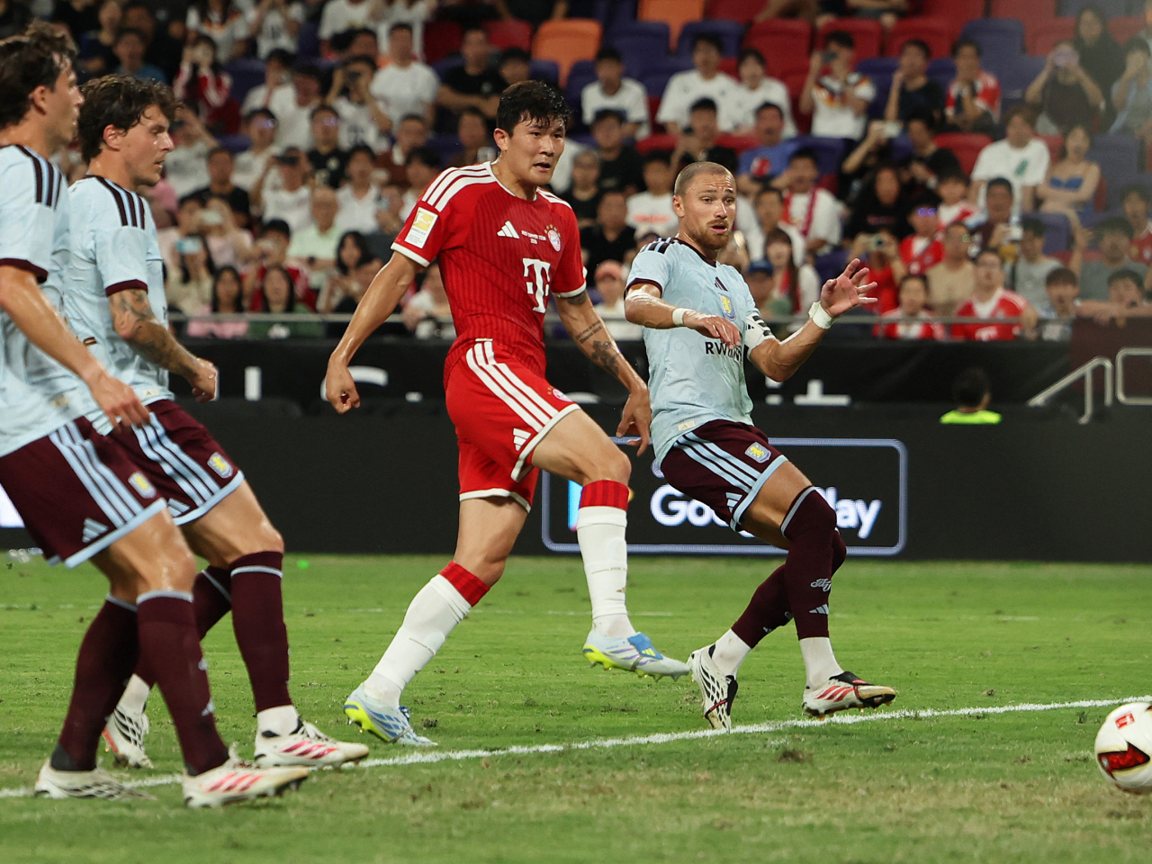 Bayern's Kim Min-jae opens the scoring in the 37th minute. Photo: Reuters