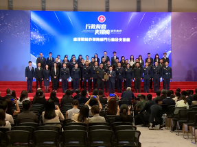 處理戰時炸彈團隊及簡約公屋項目團隊　分別贏得行政長官表揚榜