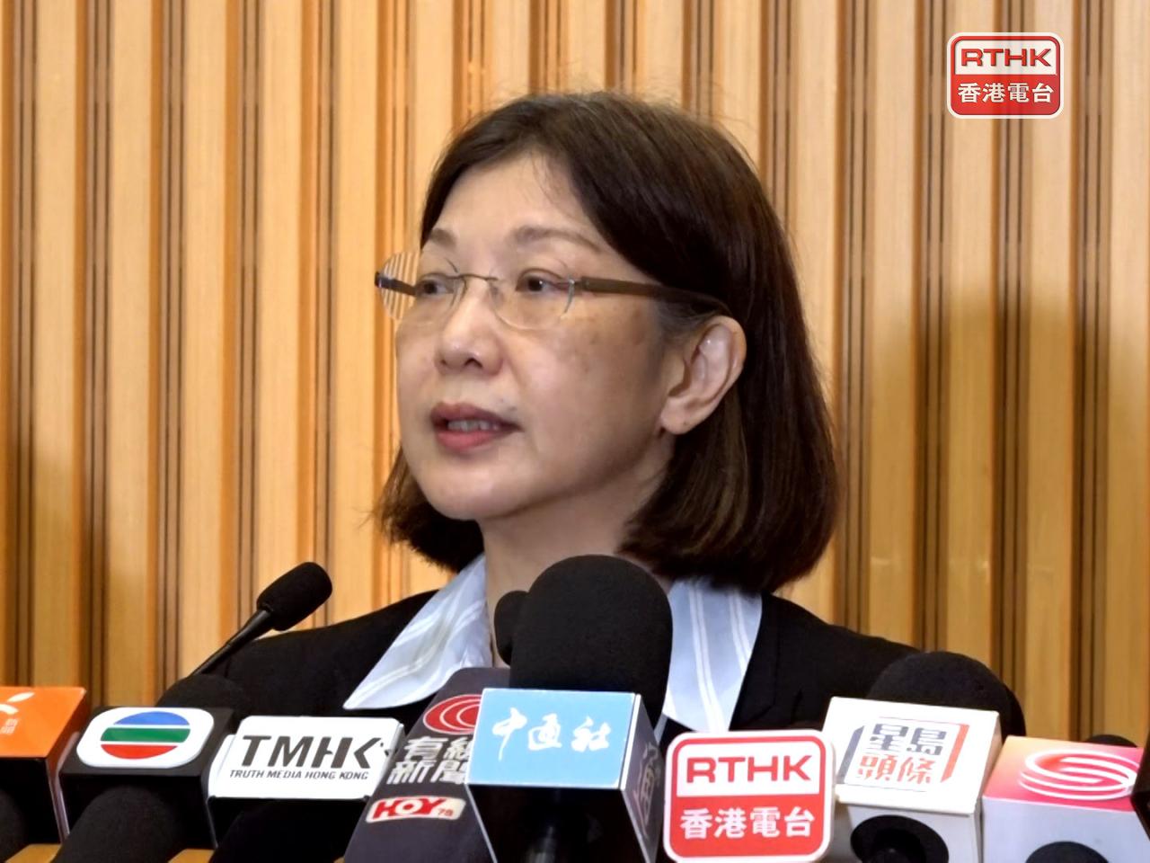 謝小華稱五年規劃公眾諮詢期內收到1萬6千份建議及意見（施華駿攝）
