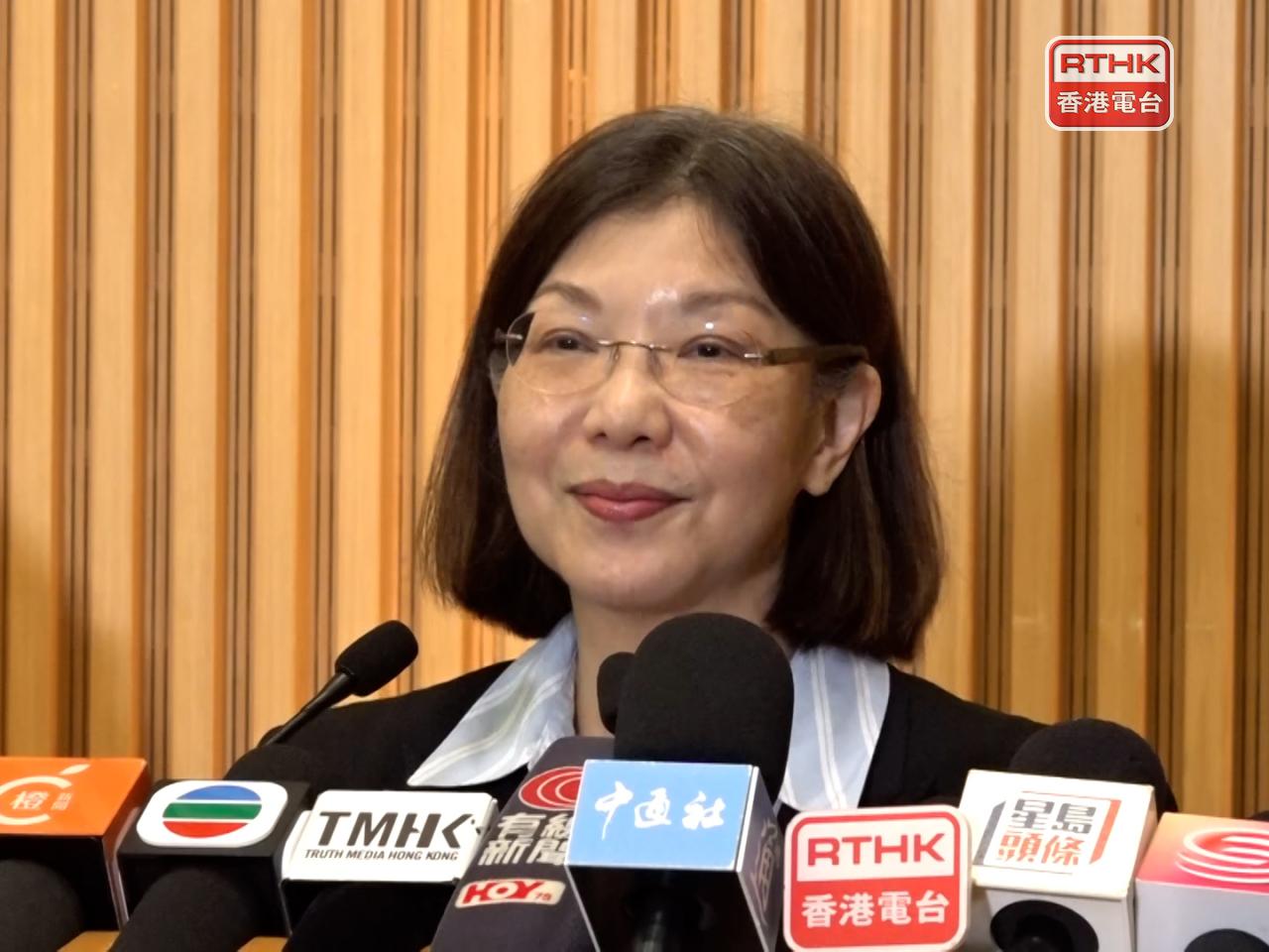 謝小華說，來自市民的意見多聚焦單一項目和民生議題，團體的意見佔比雖少，內容則較廣泛及專業。（施華駿攝）