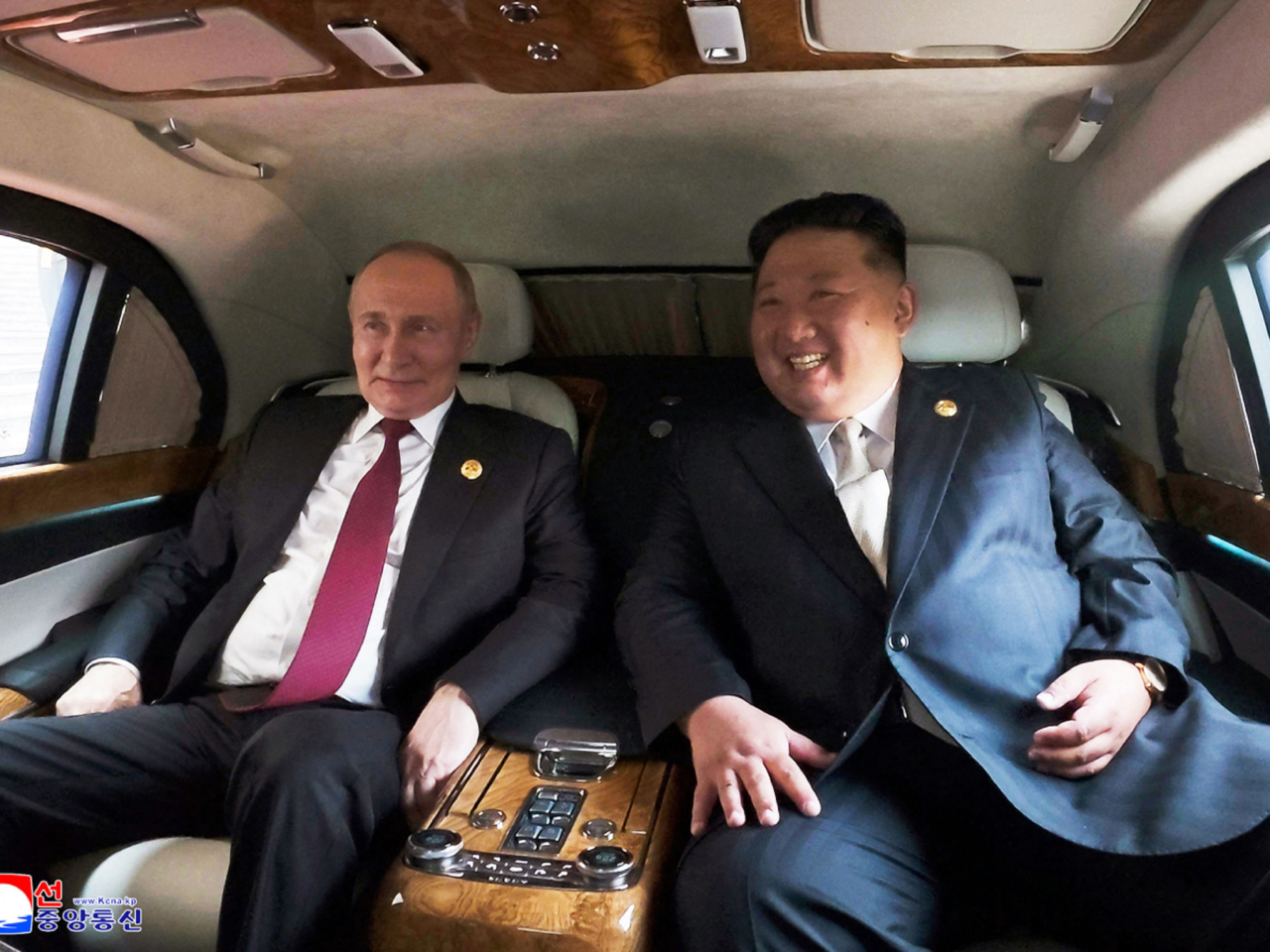金正恩昨日向普京回電，感謝對方再早前發來的賀電。（法新社資料圖片）