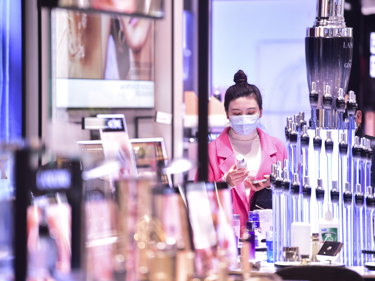 內地7月社會消費品零售總額按年升0.6%，增速比6月減慢0.4個百分點。（新華社資料圖片）