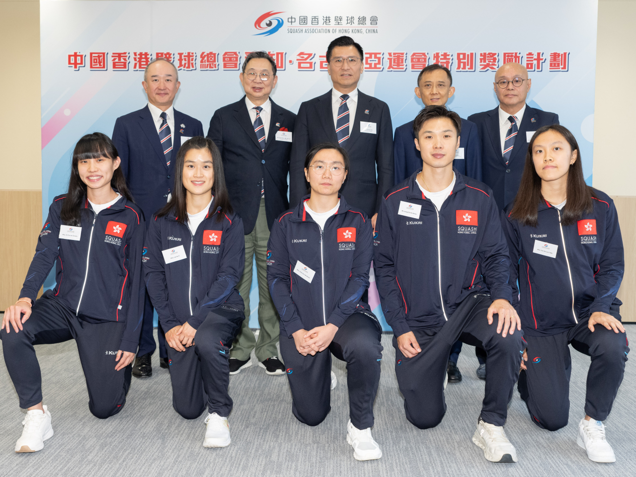 名古屋亞運會下月19日展開，港隊於壁球項目將派出4男4女、共8名運動員出戰5個項目。(中國香港壁球總會提)