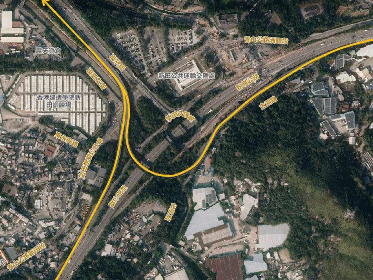 運輸署表示，已增設由粉嶺公路及新田公路直達新深路的公共運輸專用車道（圖1黃色路線）。（運輸署社交專頁）