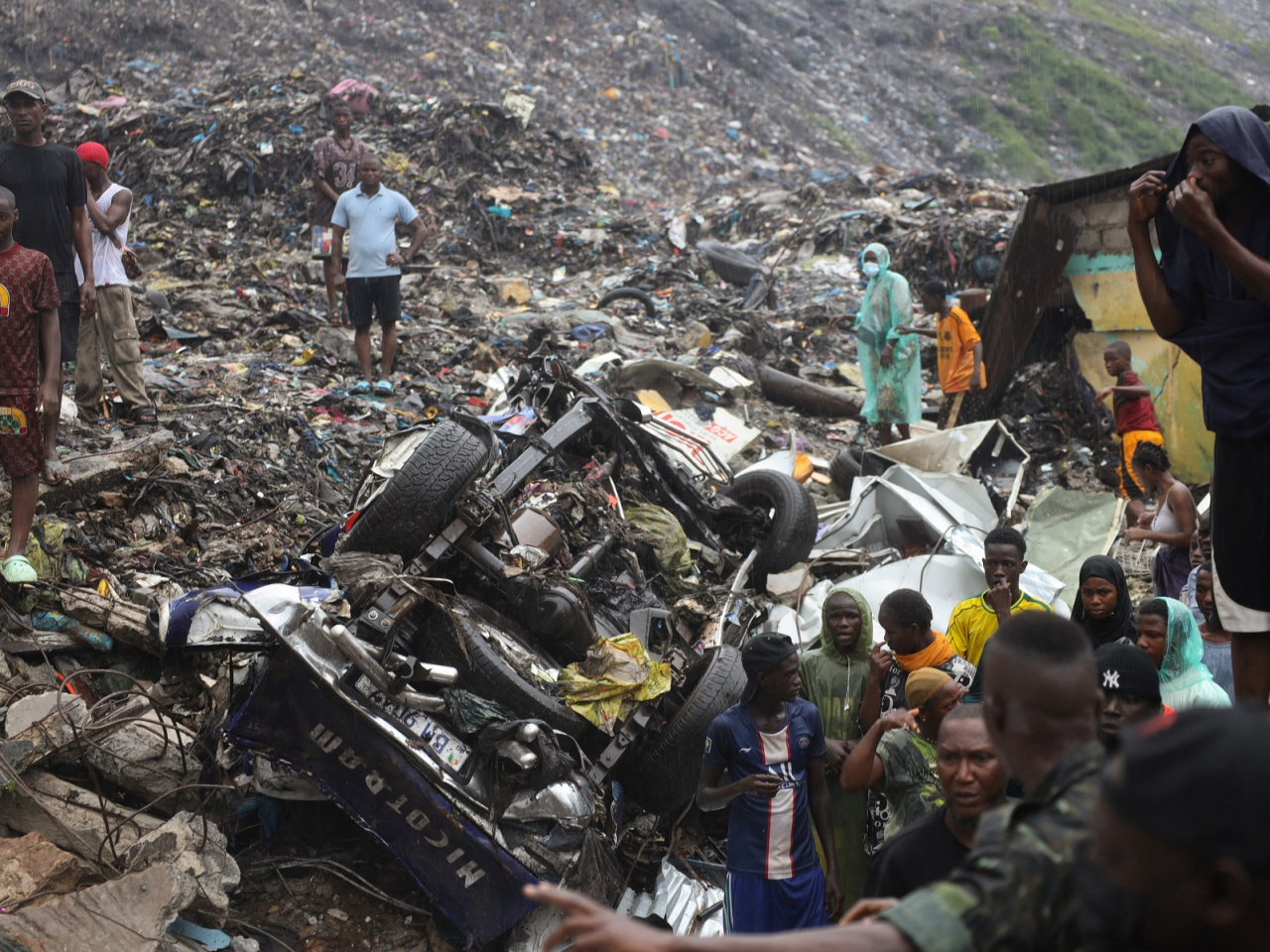 The deadly landslide comes less than a week after the government announced plans to close the site. Photo: Reuters