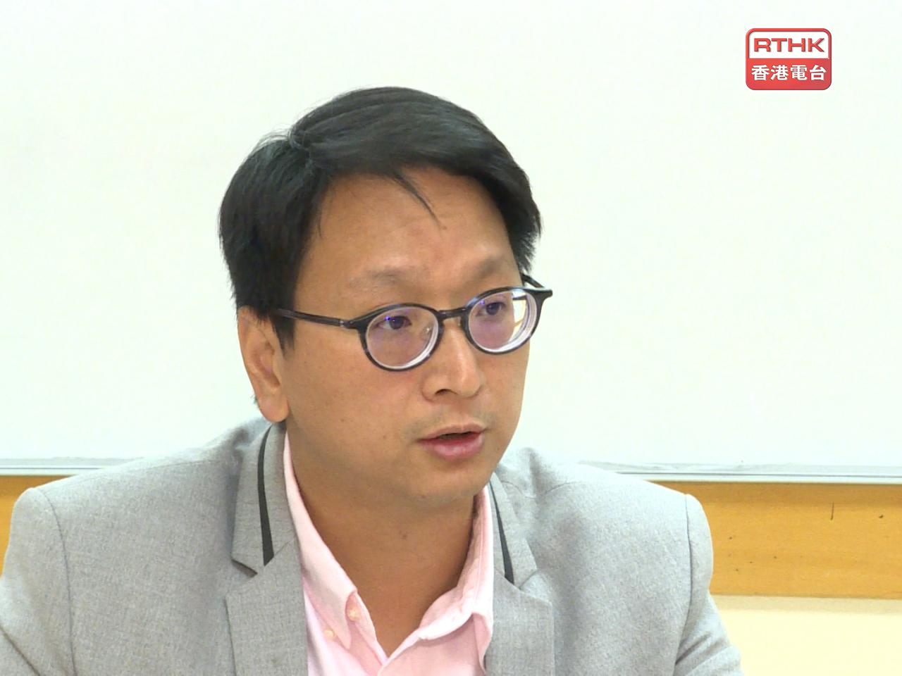 鄧家彪表示，五年規劃對於香港社會屬新事物，認為同日公布兩份報告能讓市民更理解兩者關聯。（港台圖片）