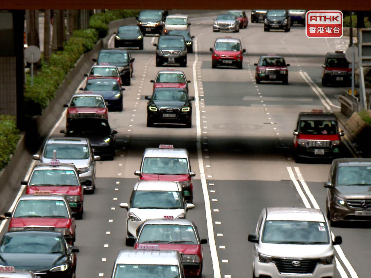 Companies applying for ride-hailing licences will need to have a paid-up capital of no less than HK$50 million. File photo: RTHK