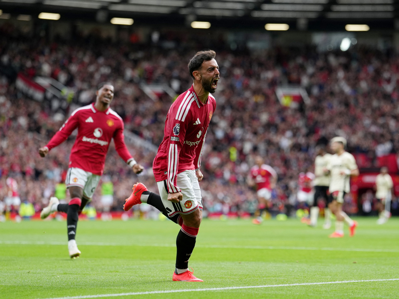 A hat-trick from Bruno Fernandes inspired Manchester United to a 5-2 crushing over Ipswich. Photo: Reuters