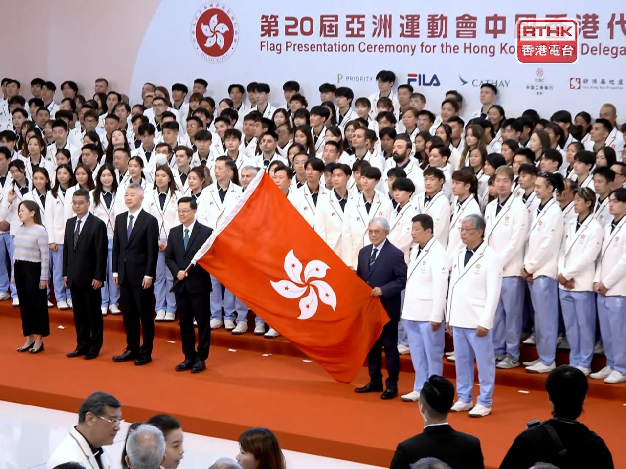 中國香港代表團今屆派出580名運動員，比杭州亞運少約90人。（廖漢榮攝）
