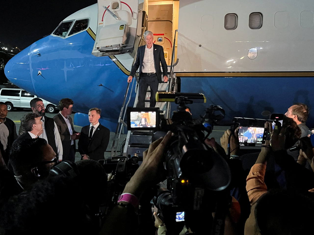 US Energy Secretary Chris Wright arrives in Maiquetia to oversee a deal granting greater American control over Venezuela's oil industry. Photo: Reuters