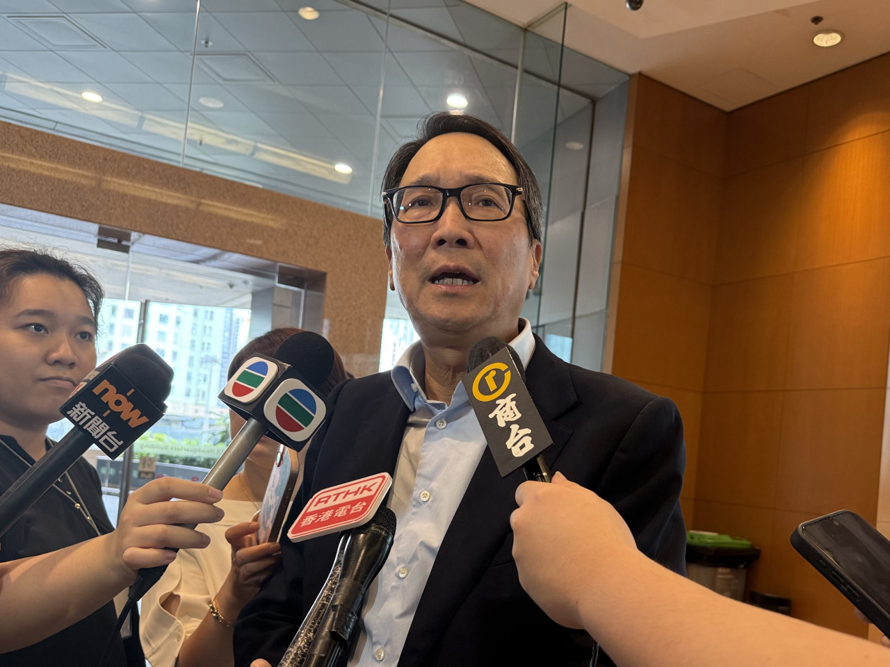 鄧智輝透露港鐵未來3、4季將視乎市場情況，準備有多兩個規模較小的項目招標。（趙嘉駿攝）