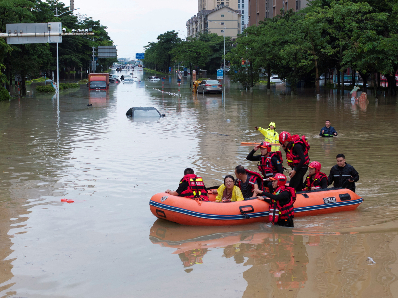 The deluge that hit Jiangxi also caused chaos in neighbouring Fujian, where Putian saw widespread flooding. Photo: China Daily via Reuters