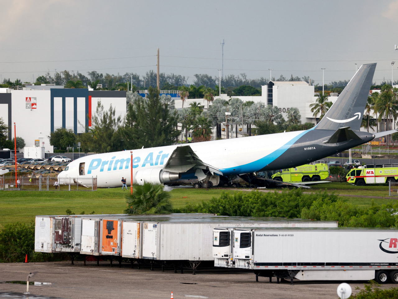 At least five people were killed when an Amazon cargo plane overshot the runway at Miami International Airport. Photo: Reuters