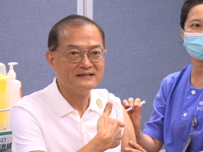 'More jab options available as HK sees flu peak'