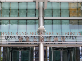 金管局公布，截至8月底官方外匯儲備資產降至4429億美元。（港台圖片）