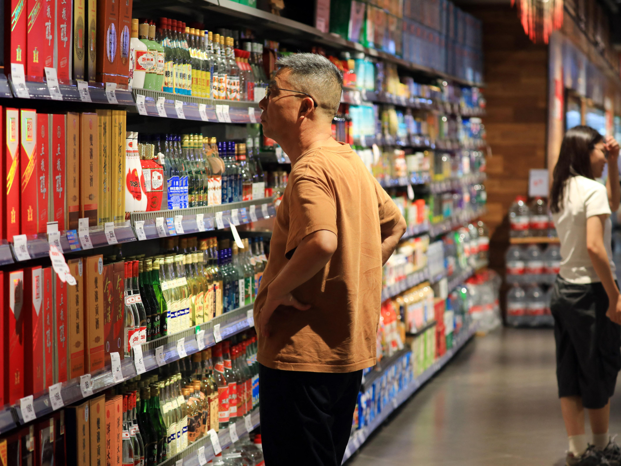 The consumer price index rose 0.4 percent month on month in August, reversing three straight months of decline. File photo: AFP