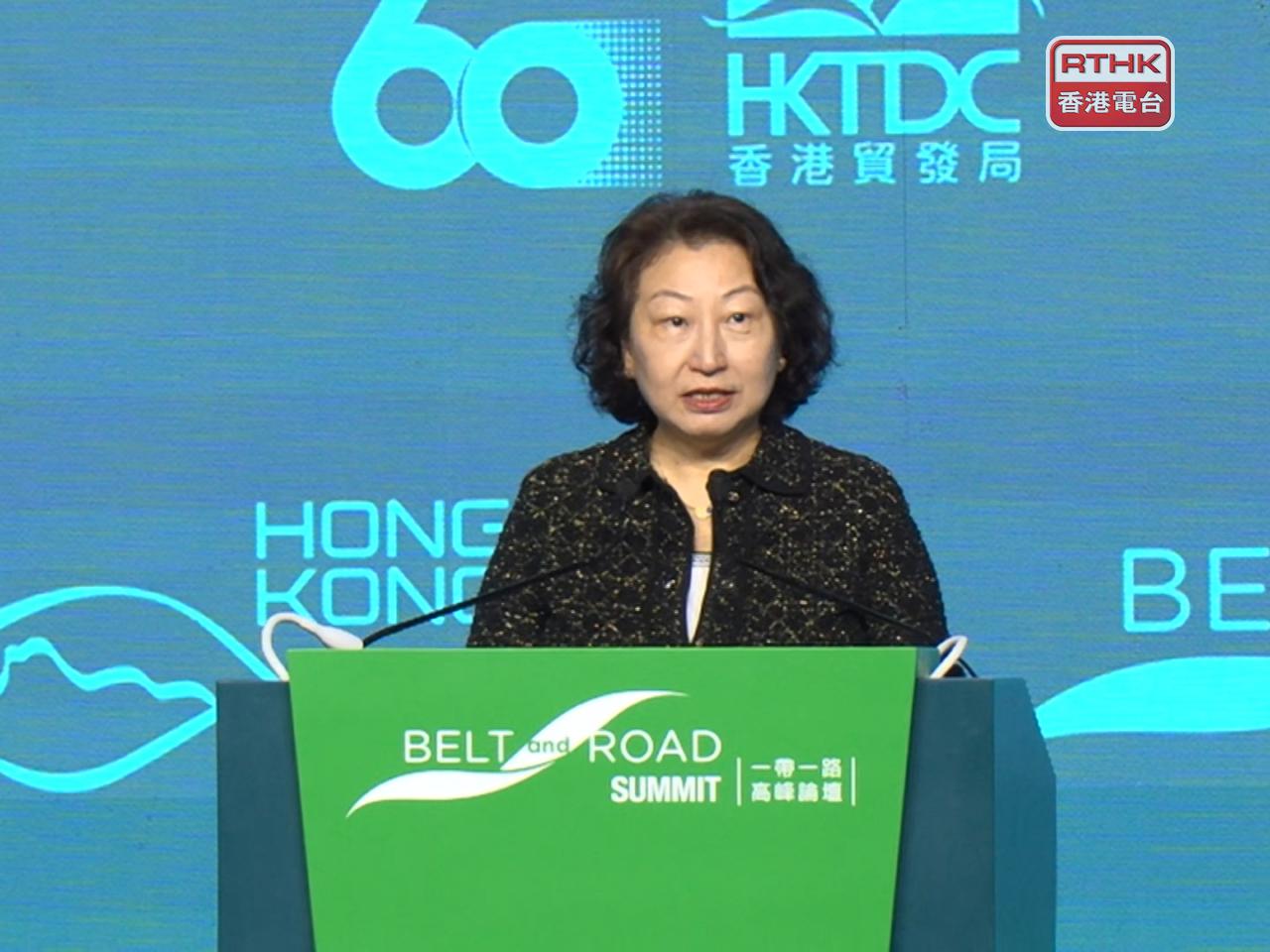 鄭若驊表示，簽署國已由當初的37個增至47個，締約國亦增至16個，均是「 一帶一路」倡議的參與者。（鍾家銘攝）