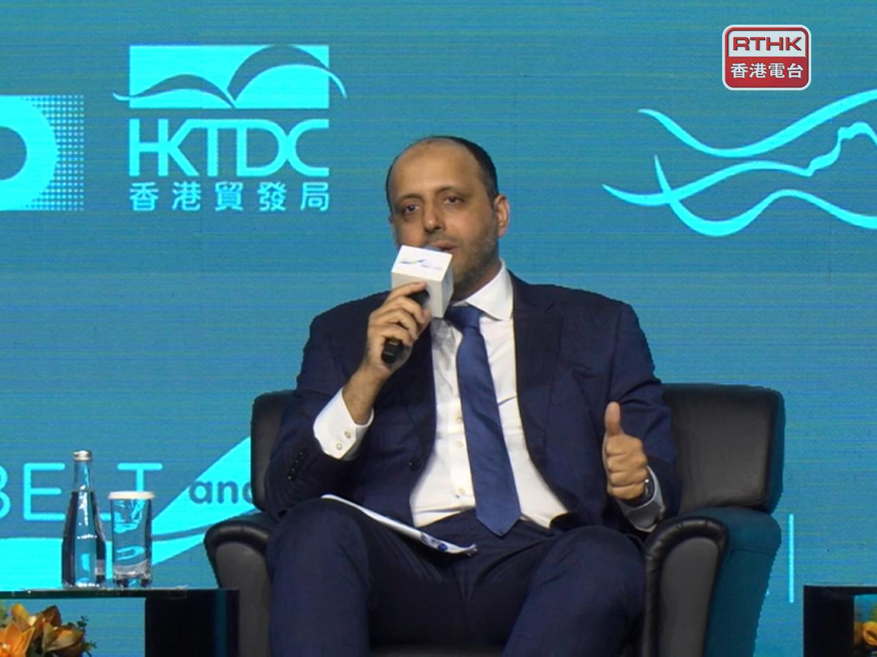 Muneer Ali Al Muneeri稱中東處於世界中心，相信能夠連接東、西方為全球帶來增長。（鍾家銘攝）