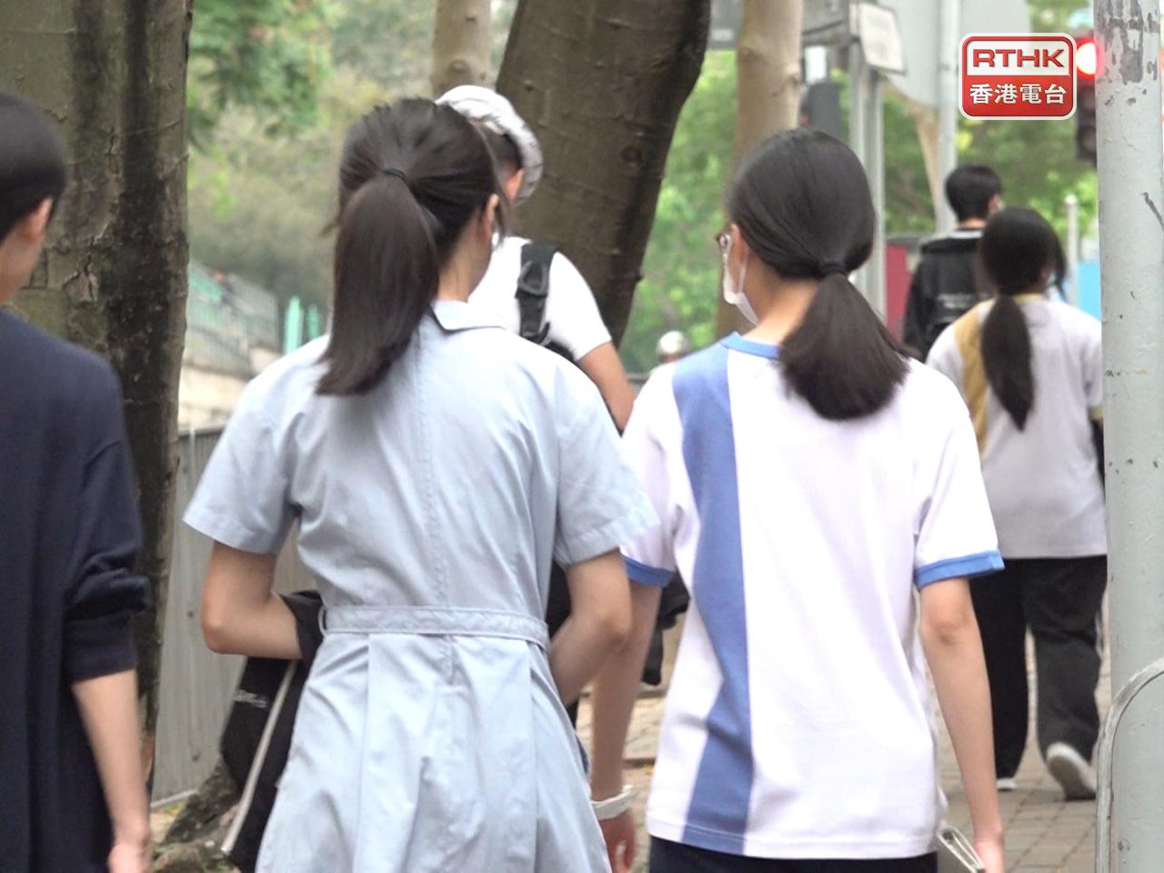 局方下月至明年1月定為「4Rs精神健康月」，鼓勵全港中小學在這期間以精神健康為主題，推行多元化的校本推廣精神健康活動。(港台圖片)