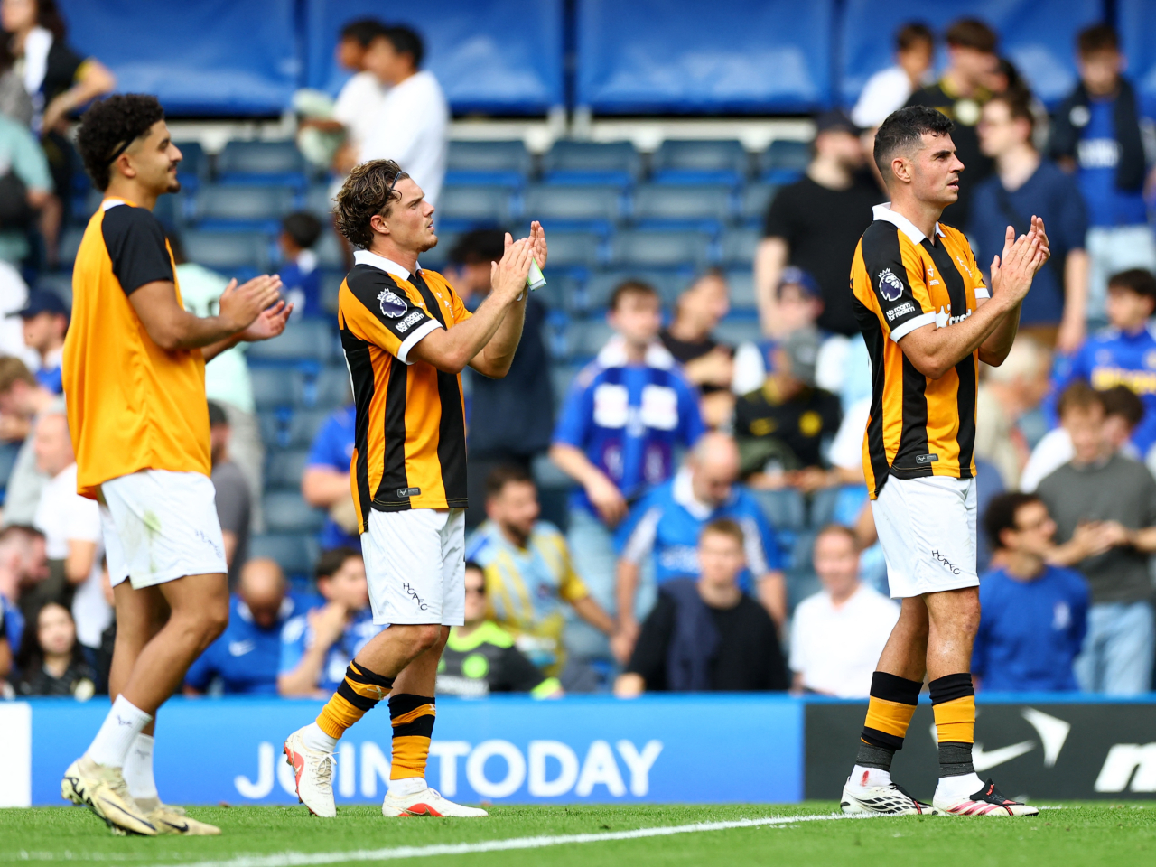 Hull City's Mohamed Belloumi applauds fans after the match at Stamford Bridge. Photo: Reuters