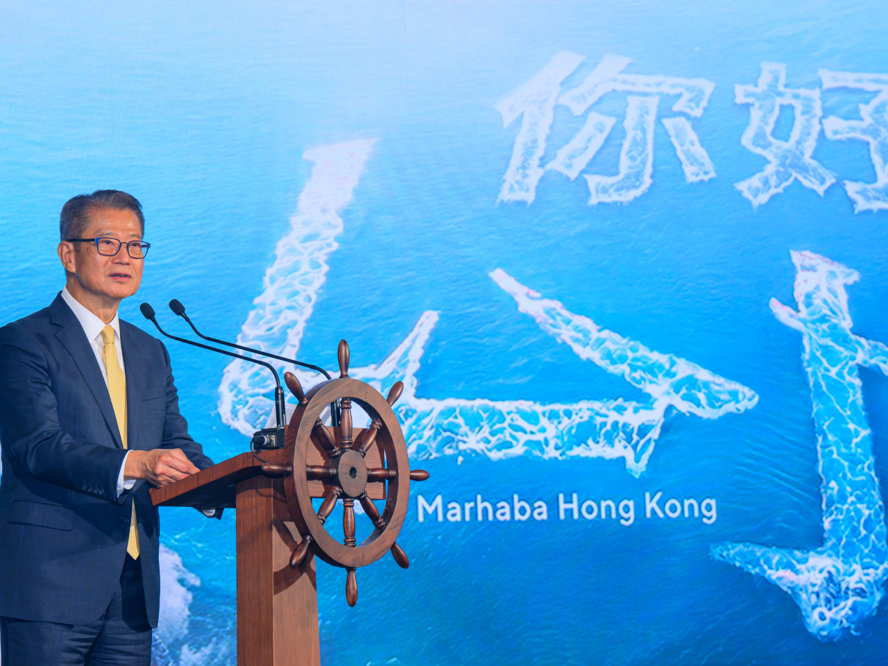 陳茂波表示，星期三發表的《香港第一個五年規劃》，以及新一份《施政報告》將是市場焦點。（司長隨筆）