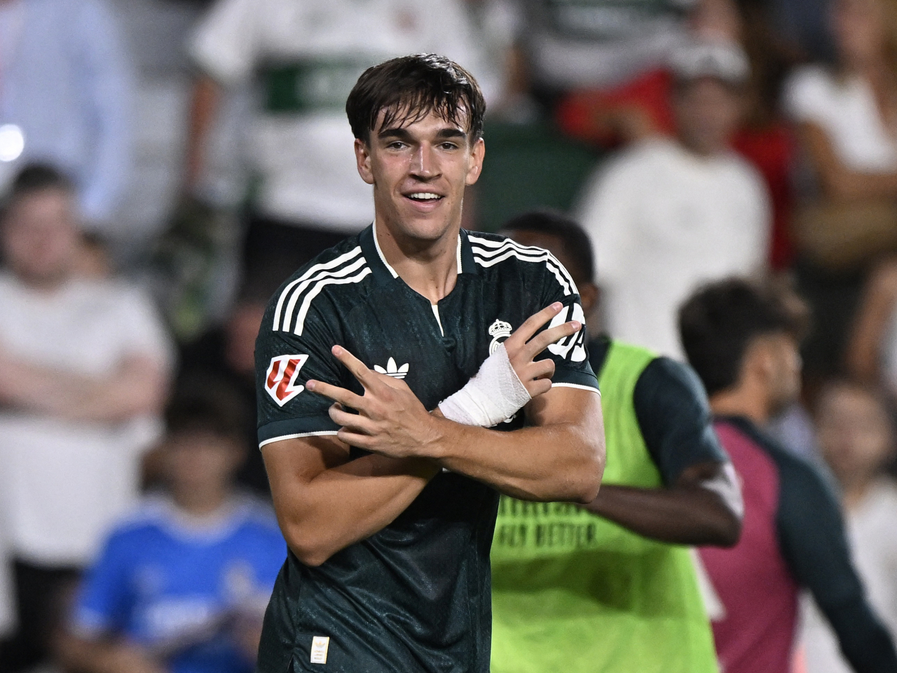 Carlos Espi fired home the decisive goal in stoppage time to hand Real all three points. Photo: Reuters