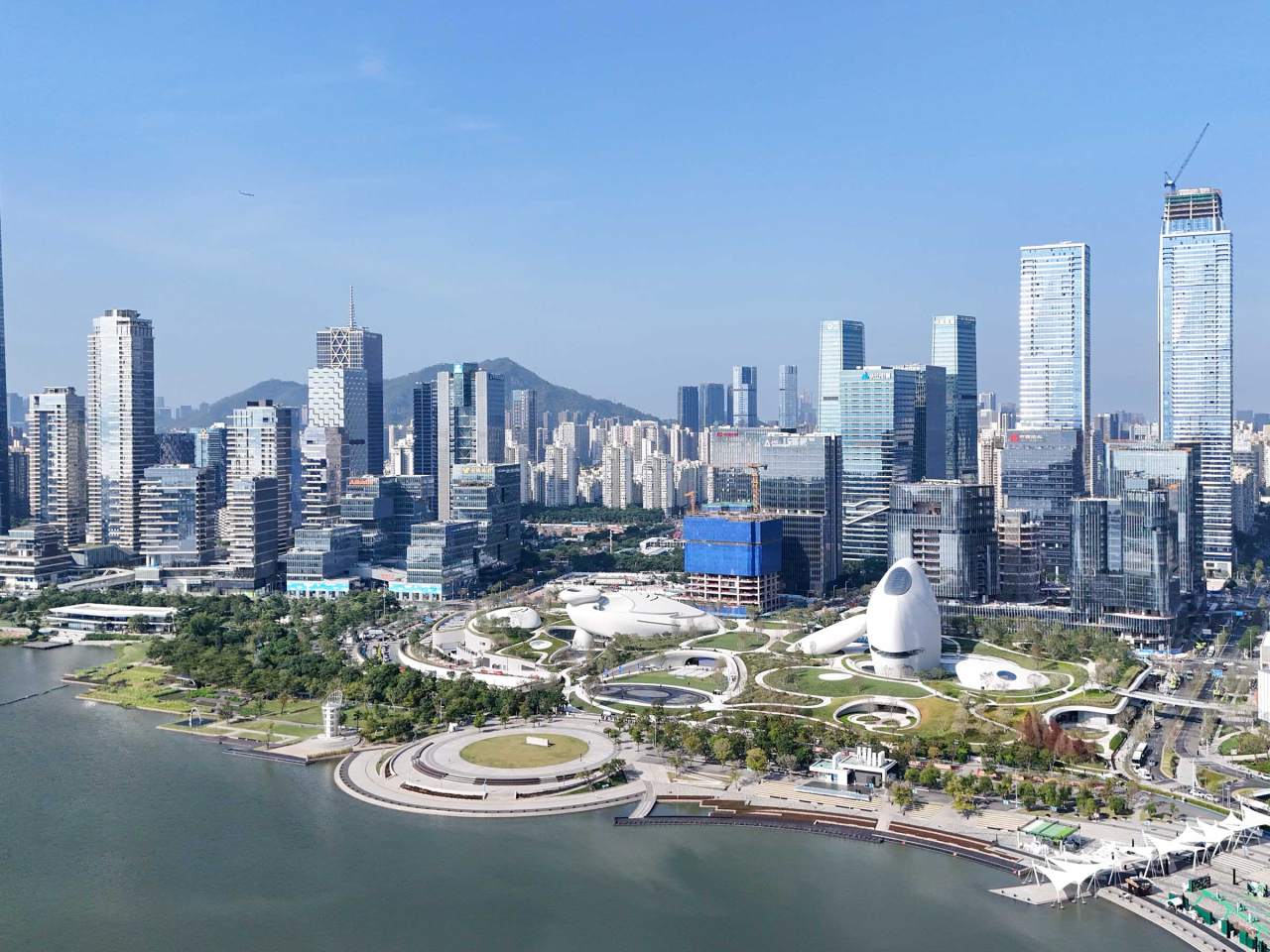 香港首份五年規劃文件提出，深化粵港澳大灣區建設。（新華社）