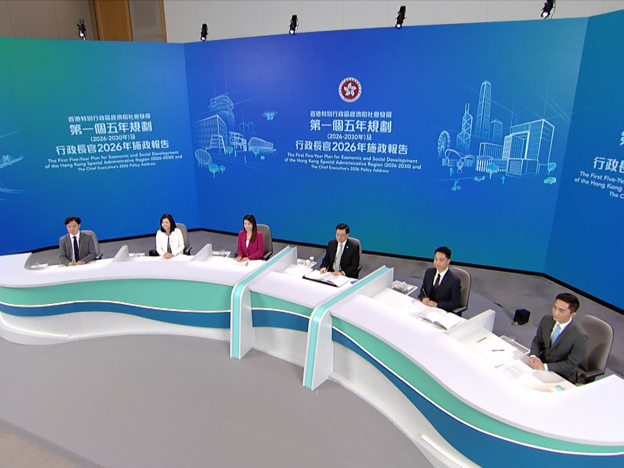 李家超出席論壇時指出，已生育一胎的家庭由於不再需要克服初次生育時要考慮的問題，最容易說服他們再生多一個。