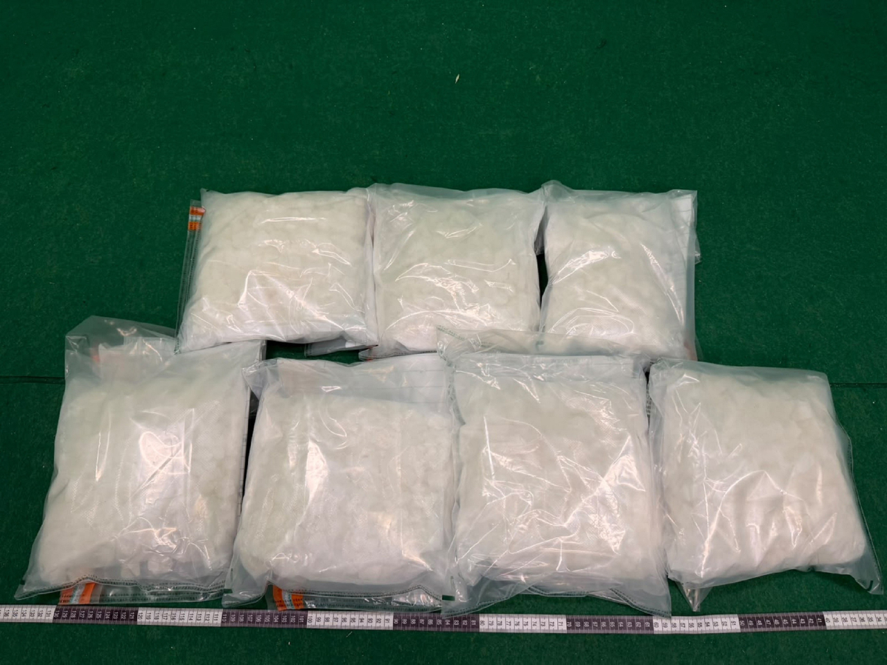 案件中檢獲的懷疑氯胺酮。（政府新聞處）