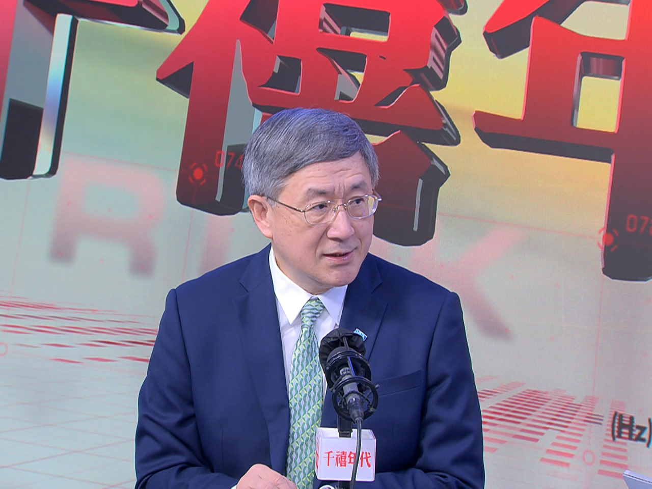 卓永興指1823去年接獲的投訴中，約三成是涉及多過一個部門。