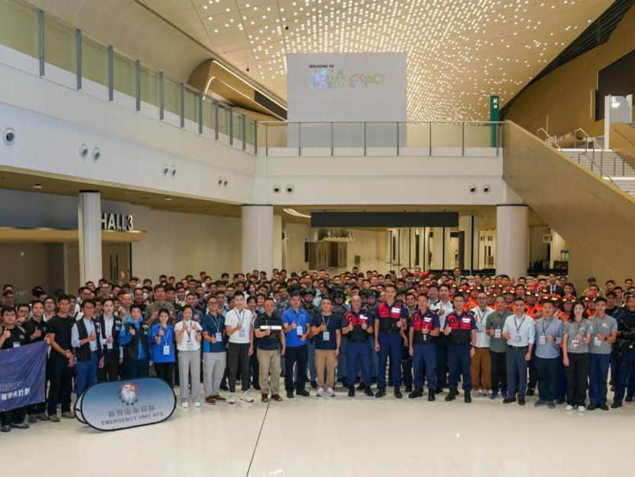 演習有超過300人參與。（警方社交網站圖片）