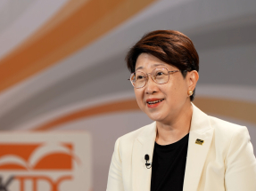 'Dual-circulation strategy offers HK opportunities'