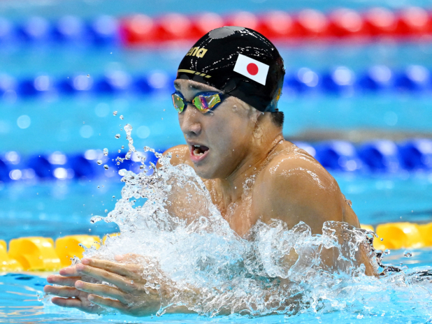 Ohashi breaks world record in 200m breaststroke