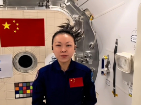 李家超祝願中秋節快樂　神廿三乘組太空送祝福