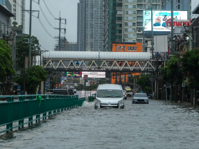 Deluge forces Bangkok to declare city-wide disaster