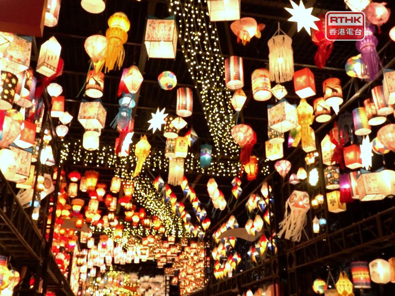 旅發局在維園舉行的「國際中秋綵燈匯」，宣布所有綵燈展覽將延長至10月7日。（港台圖片）