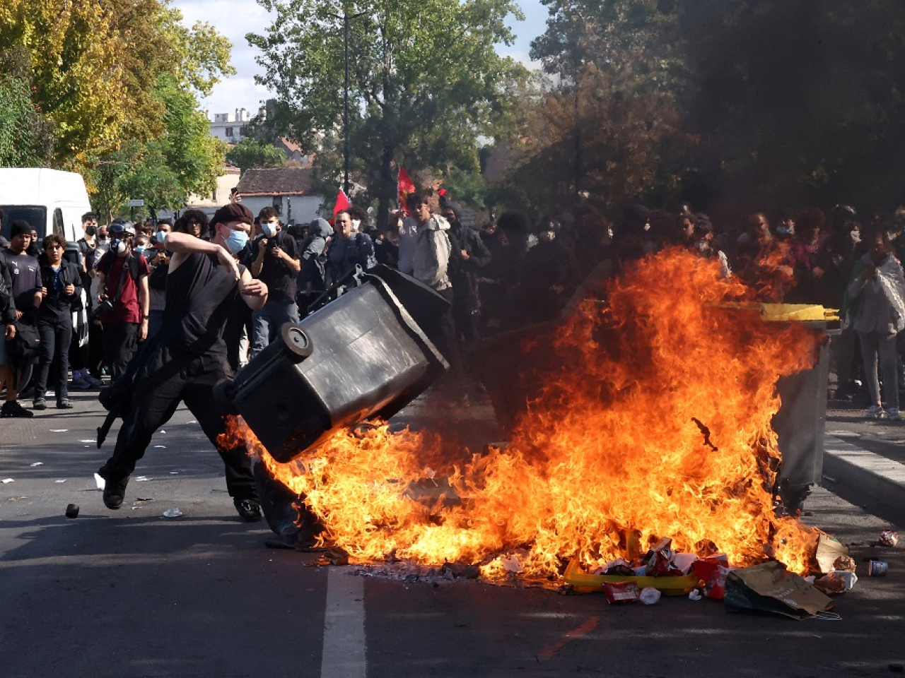 French authorities have accused hard-left politicians of encouraging the unrest. Photo: Reuters