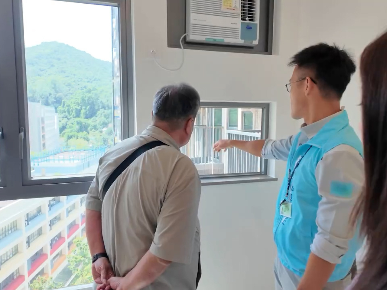 何永賢表示，跨部門「解說專隊」會在特設銷售計劃的揀樓過程中，繼續全力支援居民。（何永賢社交網站片段截圖）