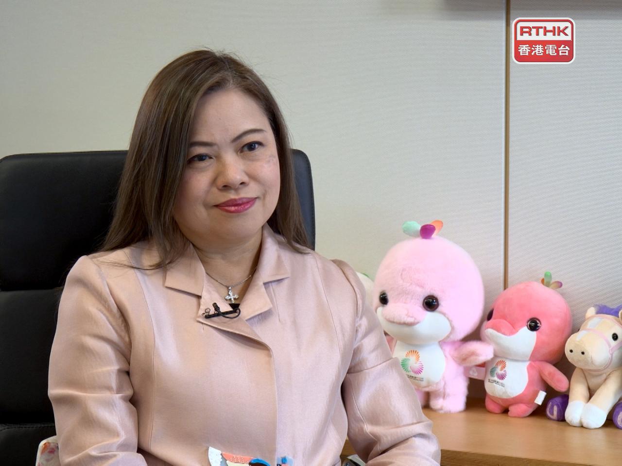 羅淑佩表示，市面很多商場食肆均有直播賽事，令市民更投入支持運動員。（港台圖片）