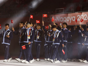 Lee hails HK's record showing at Asian Games