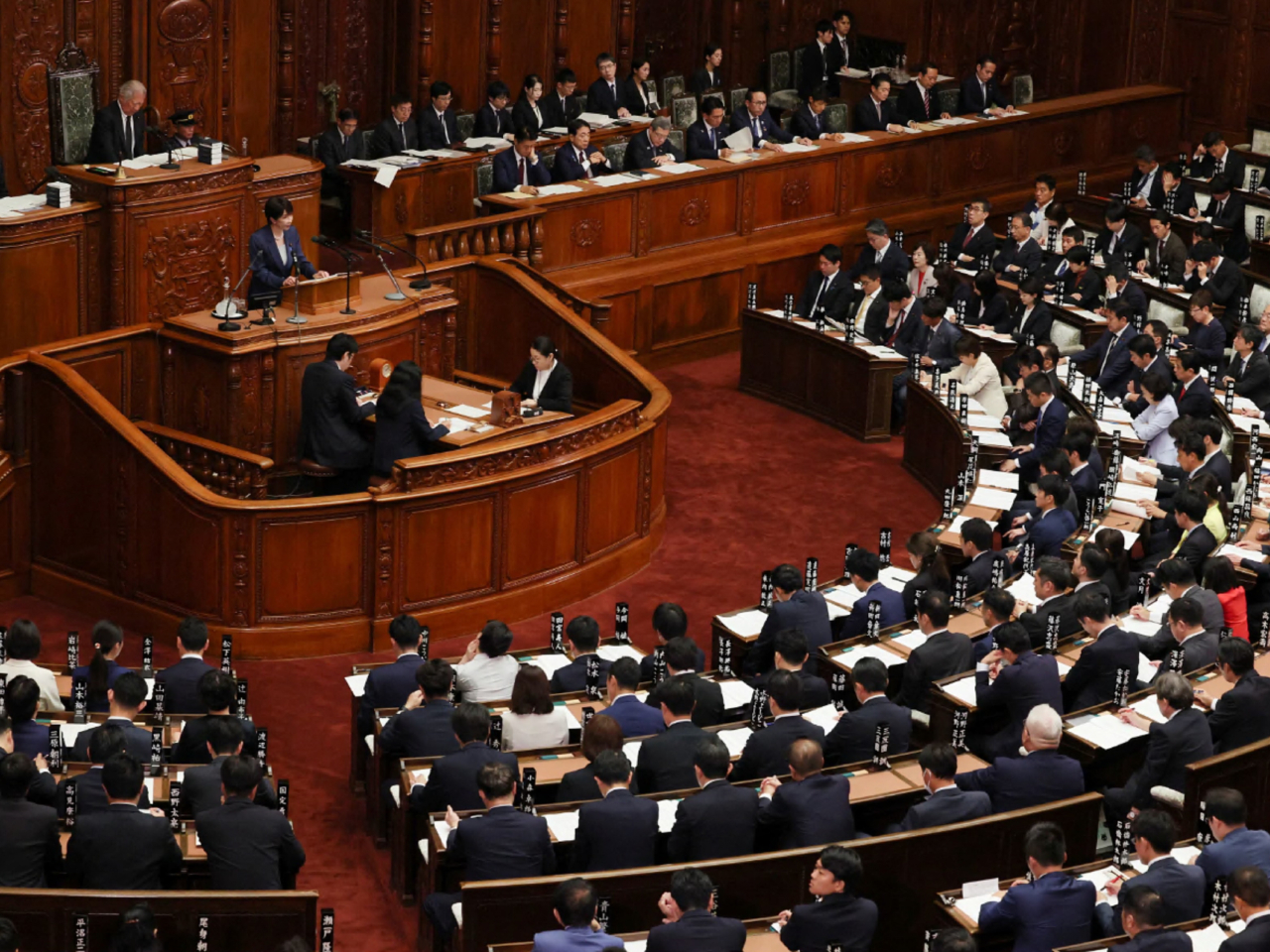 高市早苗發表施政演說。（路透社）