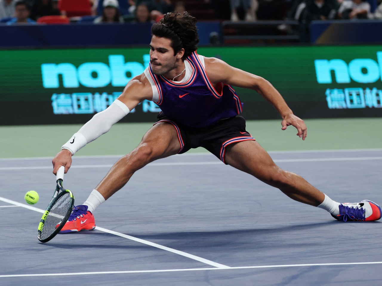 Spanish star Carlos Alcaraz acknowledged he wasn't at his best in falling to unseeded Belgian Zizou Bergs. Photo: Reuters