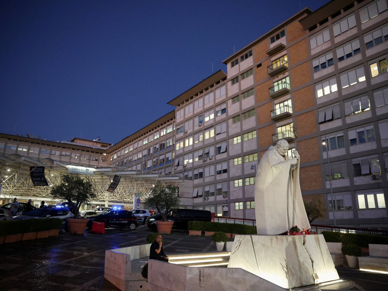The pontiff underwent a 90-minute procedure to remove the lower lobe of his right lung at Rome's Gemelli hospital. Photo: Reuters