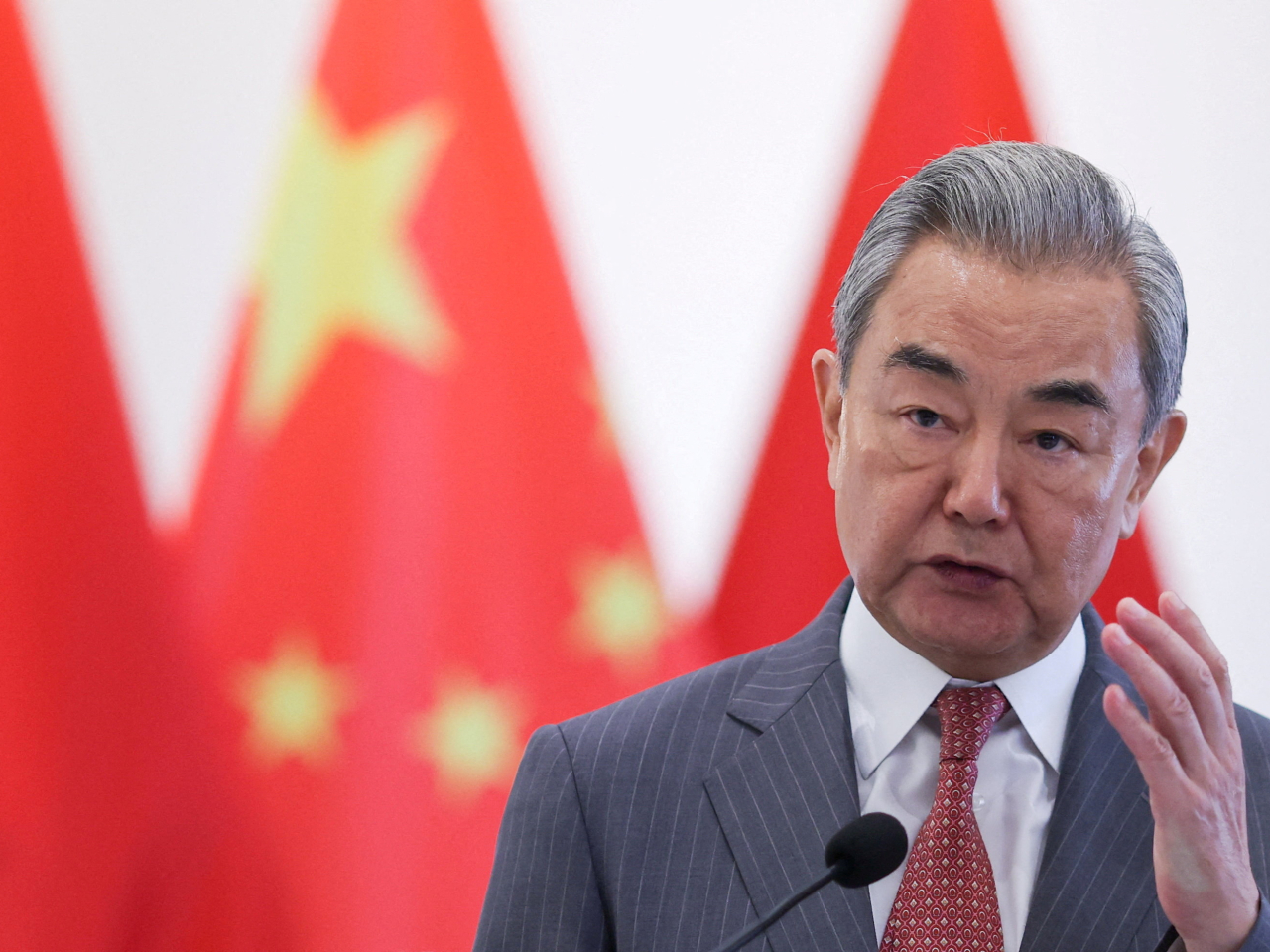 王毅指出，亞洲不需要冷戰思維，不歡迎陣營對抗。（路透社資料圖片）