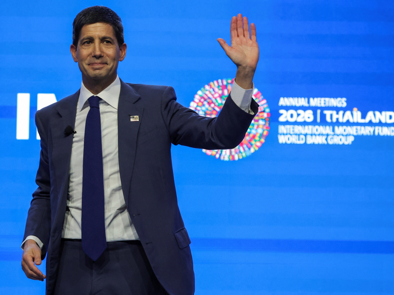 Kevin Warsh says he takes the macroeconomic implications of the technology "soberly, responsibly". Photo: Reuters