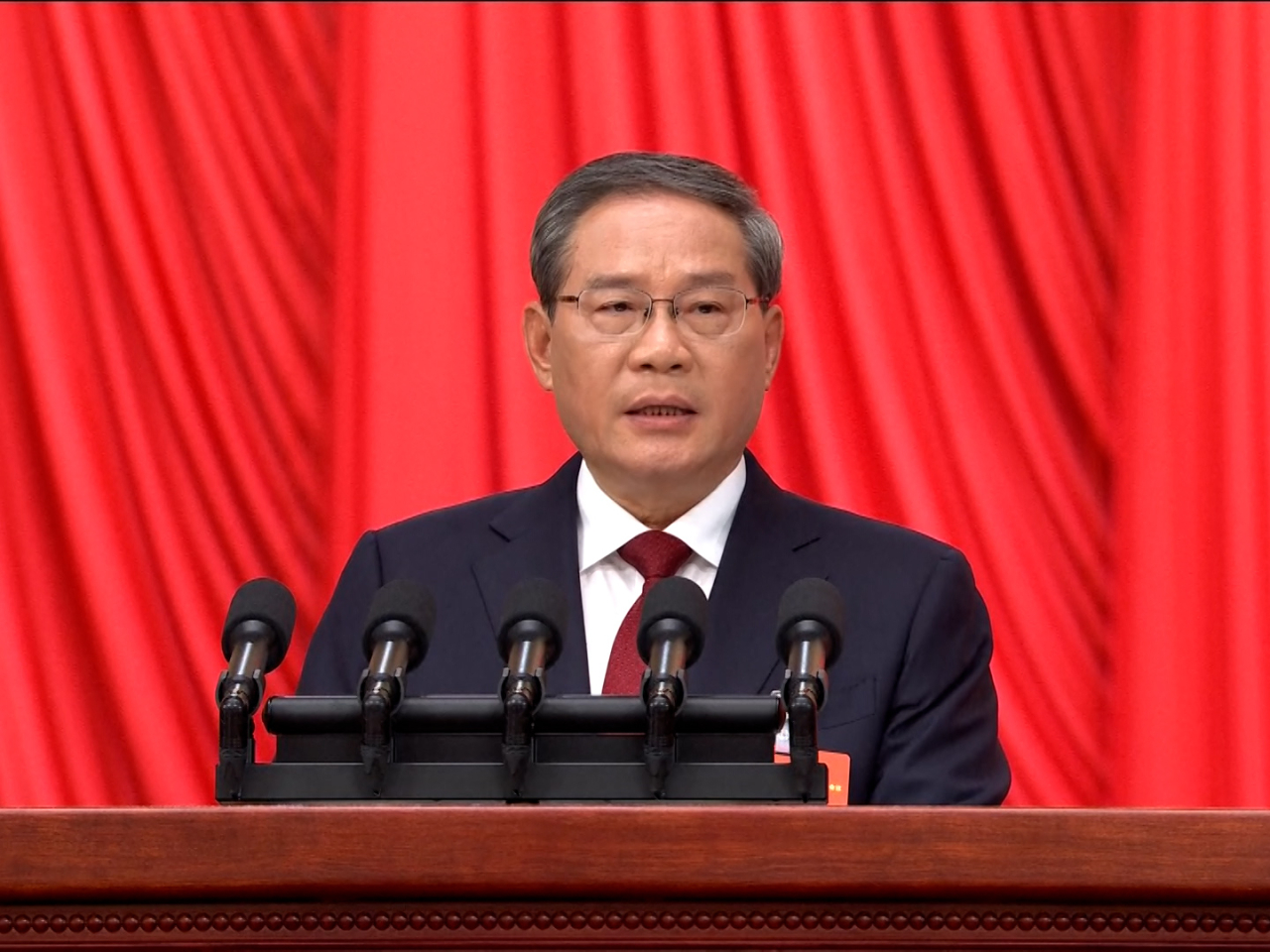 李強對烏茲別克進行正式訪問。（央視資料圖片）