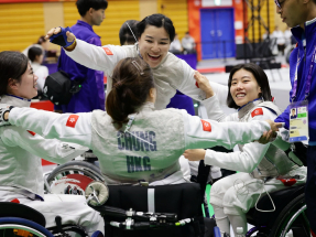 亞殘運輪椅劍擊女子花劍團體賽　港隊晉決賽與國家隊爭金