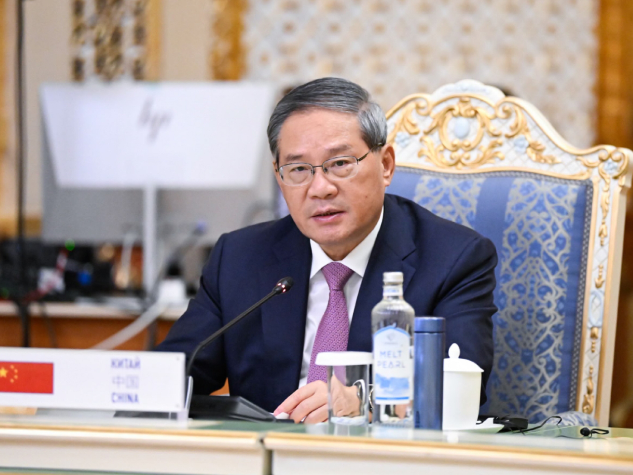 李強在杜尚別出席上海合作組織成員國政府首腦（總理）理事會第二十五次會議。（新華社）