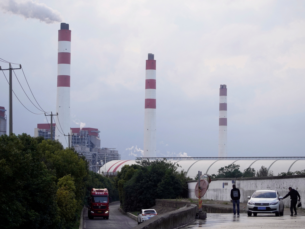 李高稱全國碳排放權交易市場管控二氧化碳排放量佔全國排放總量65%以上。（路透社資料圖片）
